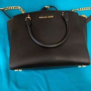 Black Michael Kors bag